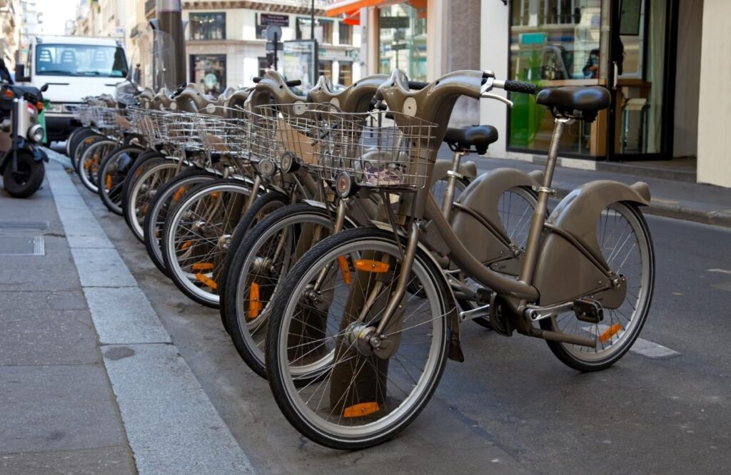 Get on your bike and explore Paris like never before with one of these 7 great bicycle tours!